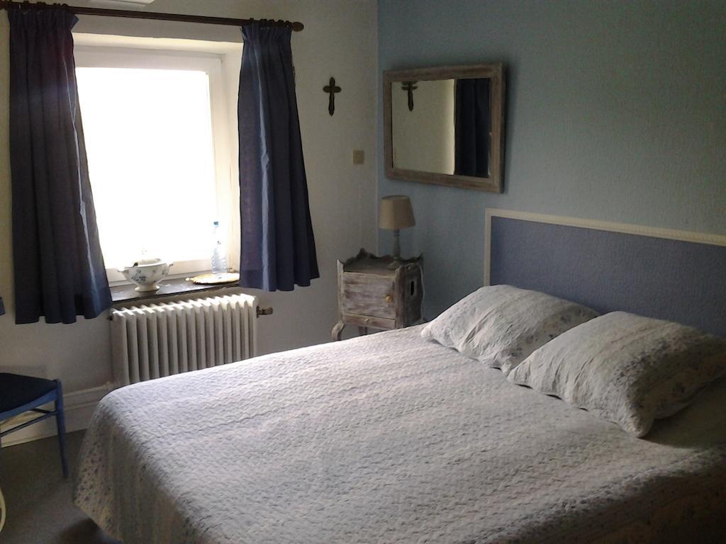 Chambres D'Hotes De La Quairelle Gerpinnes Kamer foto